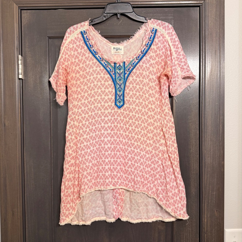 Holding Horses Anthropologie Red Geometric Embroidered Tunic‎ Top Small Boho